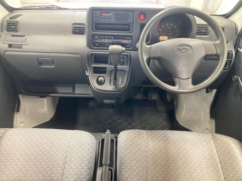 DAIHATSU HIJET CARGO