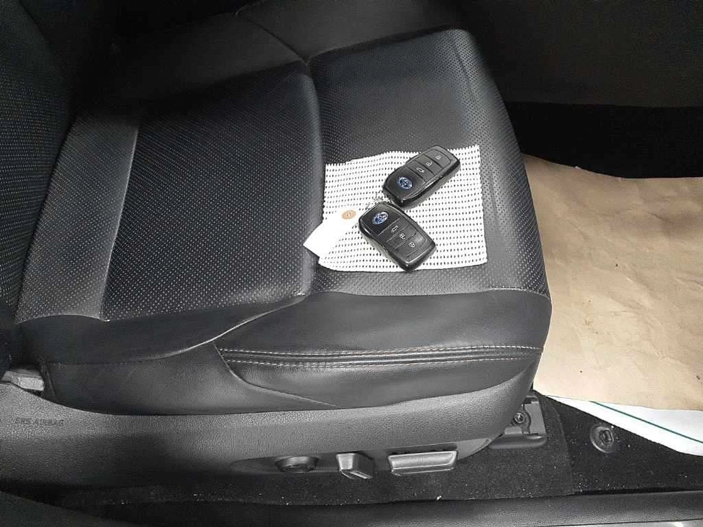 TOYOTA HARRIER HYBRID