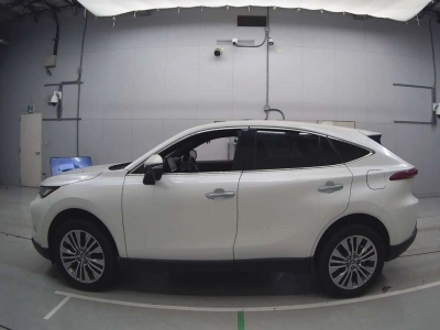 TOYOTA HARRIER HYBRID