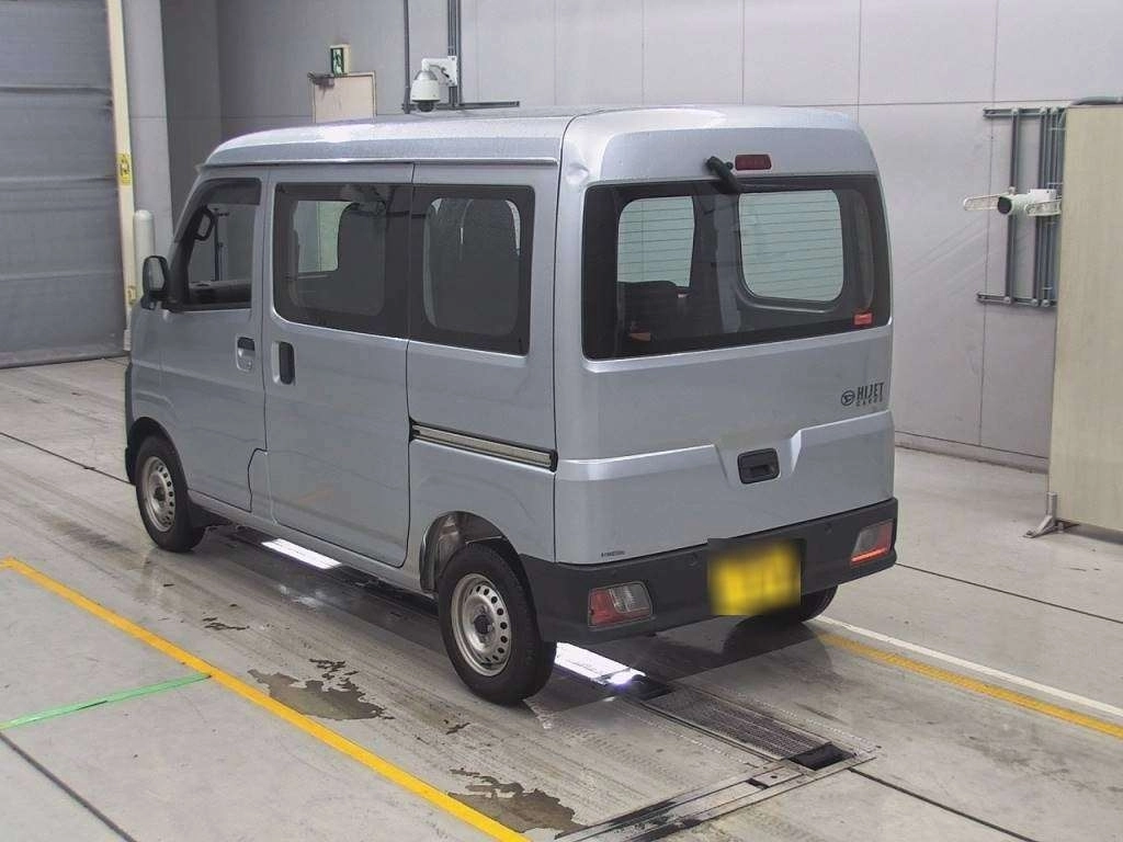 DAIHATSU HIJET CARGO