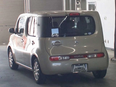 NISSAN CUBE