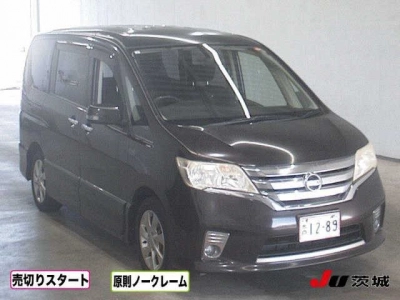 NISSAN SERENA