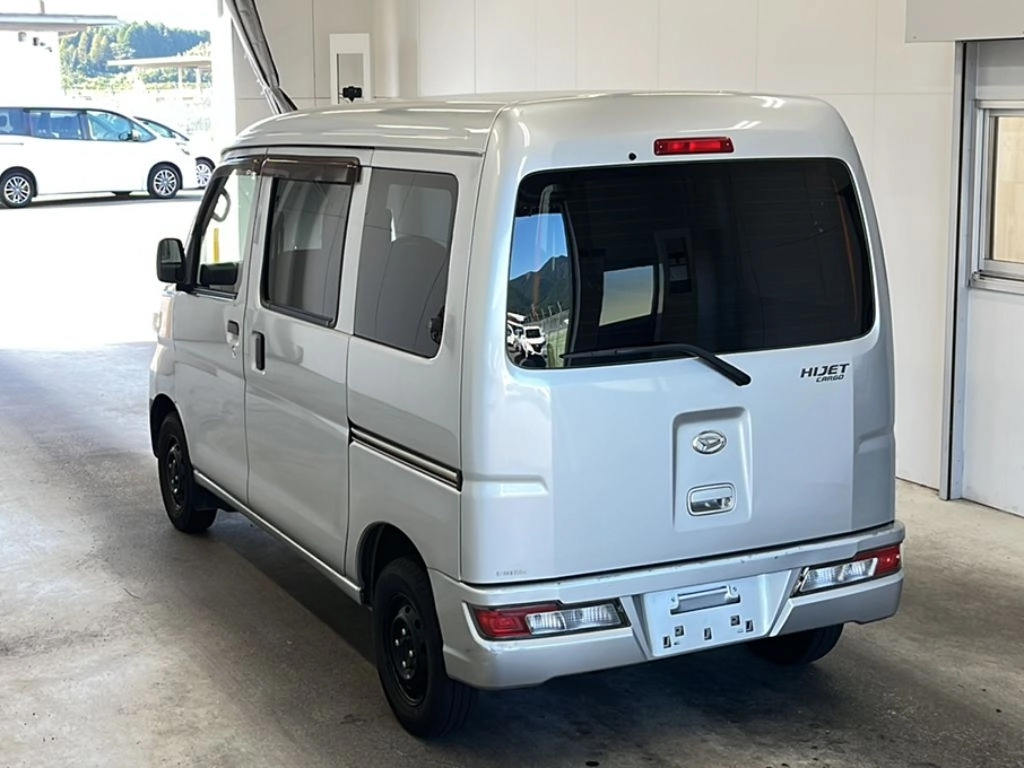 DAIHATSU HIJET CARGO