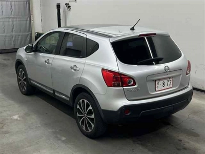 NISSAN DUALIS