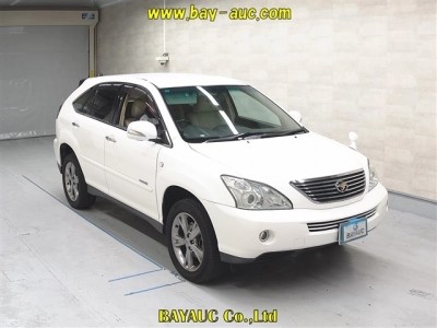 TOYOTA HARRIER HYBRID