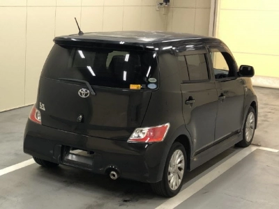 TOYOTA BB