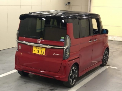 HONDA N BOX CUSTOM