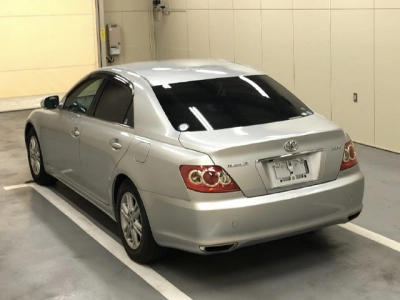TOYOTA MARK X