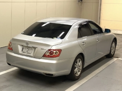 TOYOTA MARK X