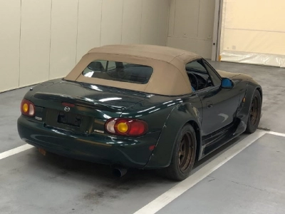 MAZDA ROADSTER