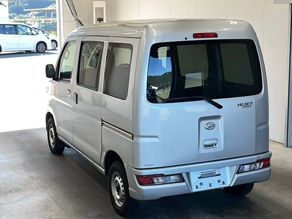DAIHATSU HIJET CARGO