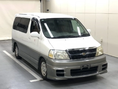 TOYOTA GRANVIA