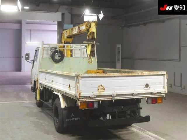 MITSUBISHI CANTER