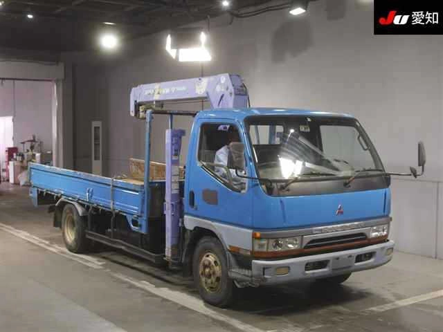 MITSUBISHI CANTER