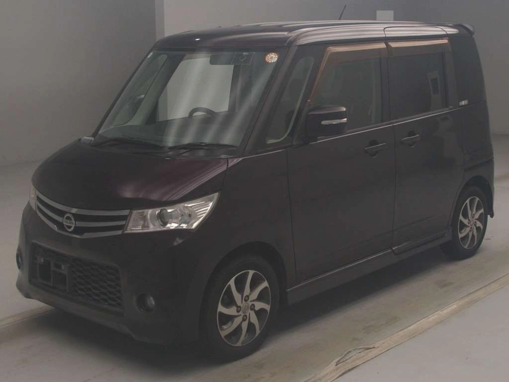 NISSAN ROOX