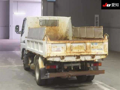 MITSUBISHI CANTER