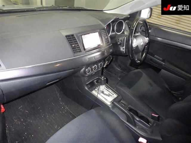 MITSUBISHI GALANT FORTIS
