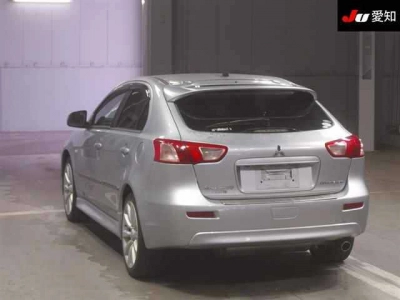 MITSUBISHI GALANT FORTIS