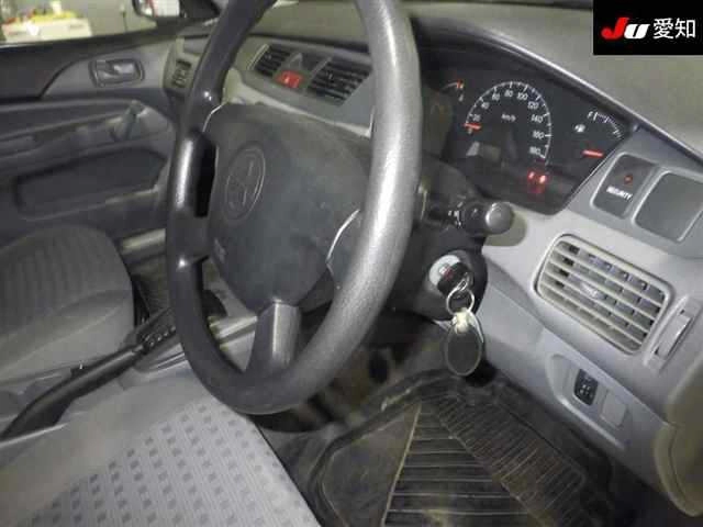 MITSUBISHI LANCER VAN