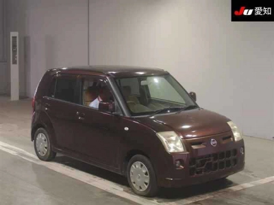 NISSAN PINO