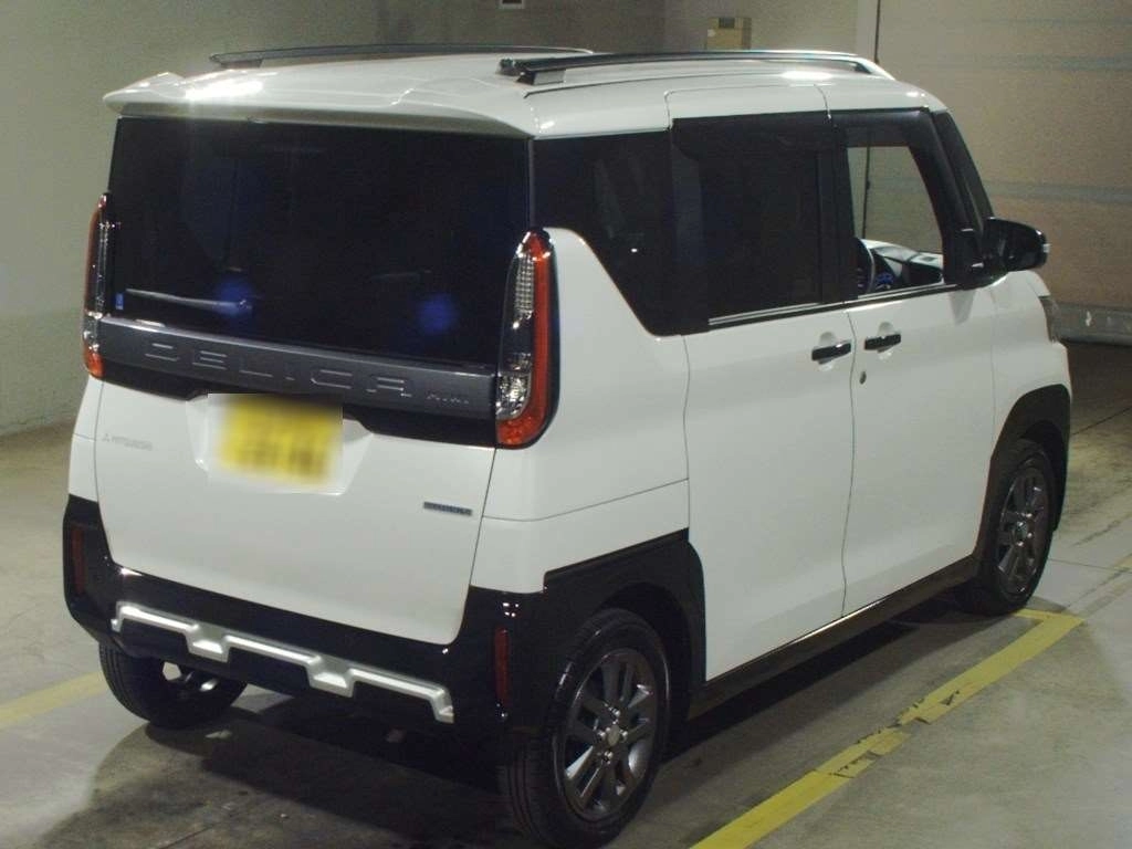 MITSUBISHI DELICA MINI