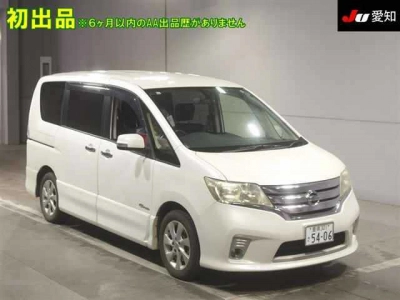 NISSAN SERENA