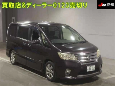 NISSAN SERENA