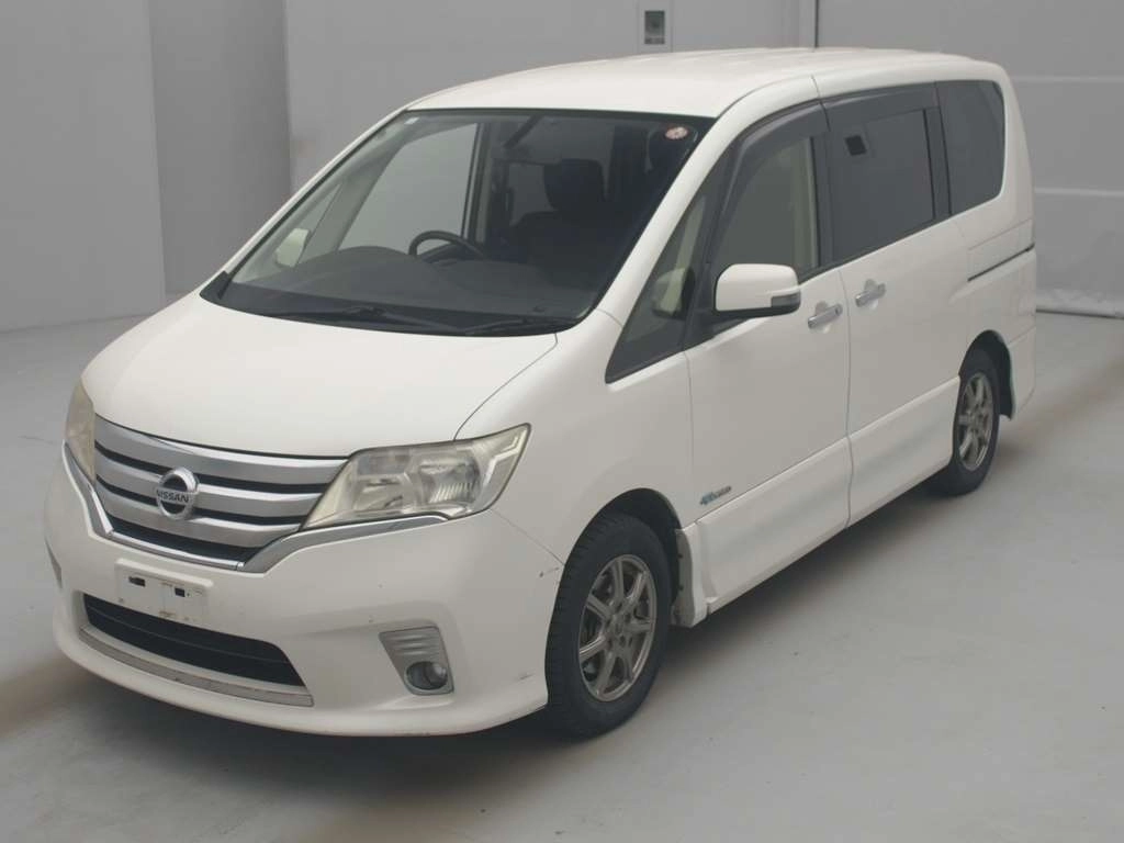 NISSAN SERENA