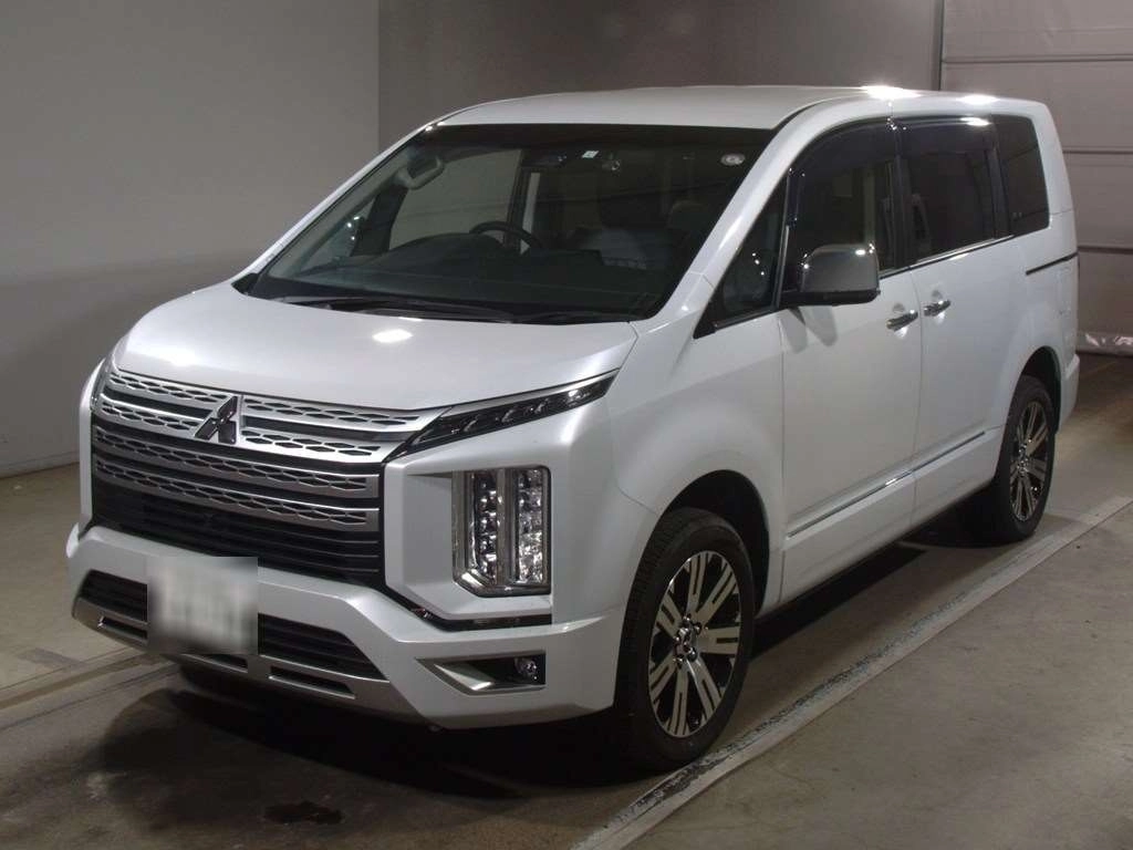 MITSUBISHI DELICA D:5