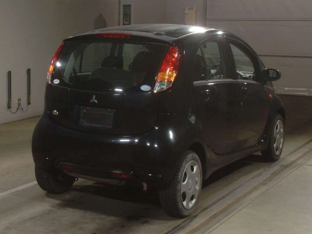 MITSUBISHI I