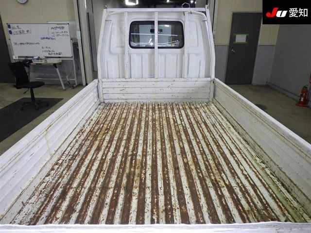 NISSAN VANETTE TRUCK