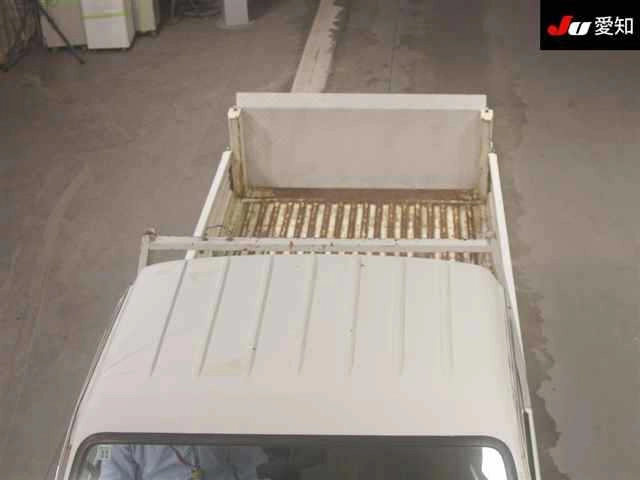 NISSAN VANETTE TRUCK