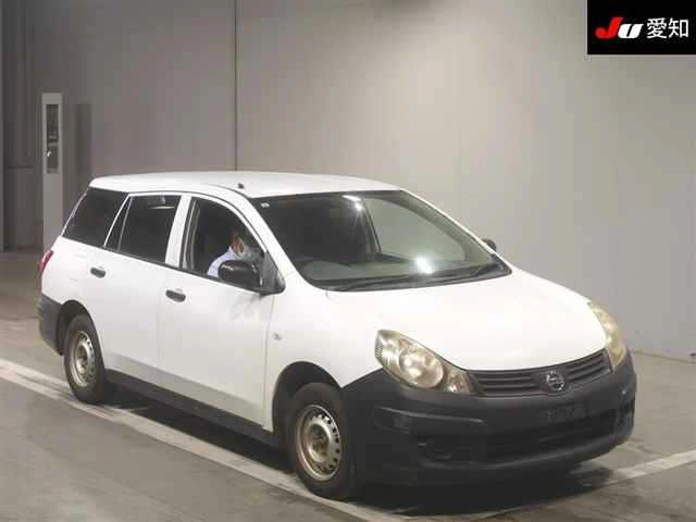 NISSAN AD VAN