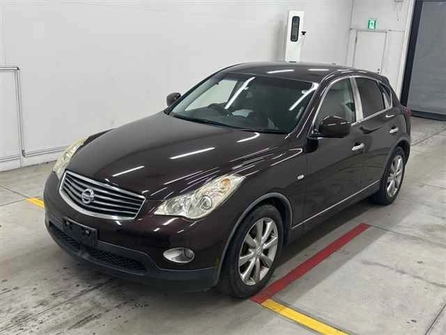 NISSAN SKYLINE CROSSOVER