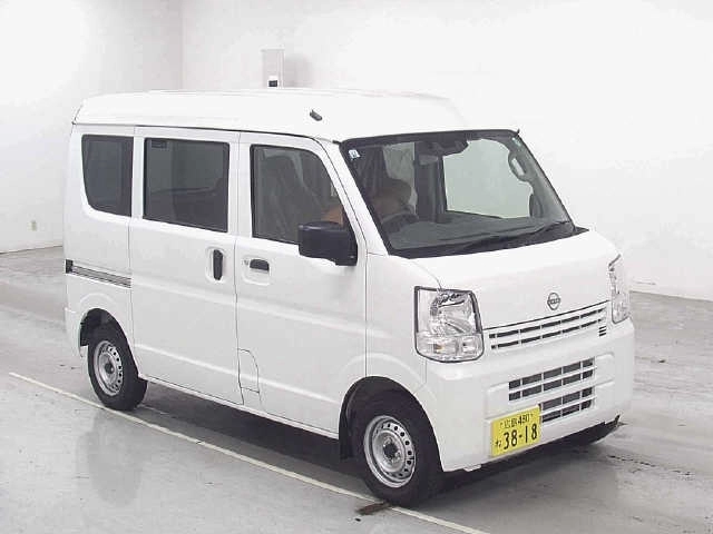 NISSAN CLIPPER VAN