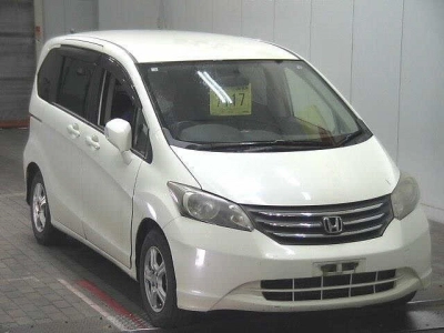 HONDA FREED
