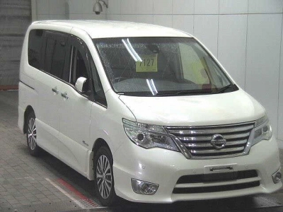 NISSAN SERENA