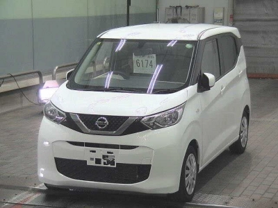 NISSAN DAYZ