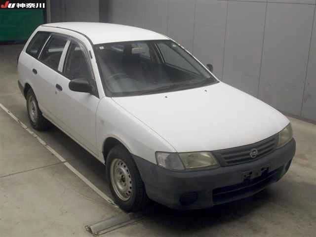 NISSAN AD VAN