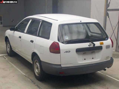 NISSAN AD VAN