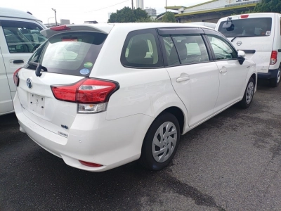 TOYOTA COROLLA FIELDER