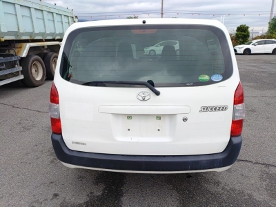 TOYOTA SUCCEED WAGON