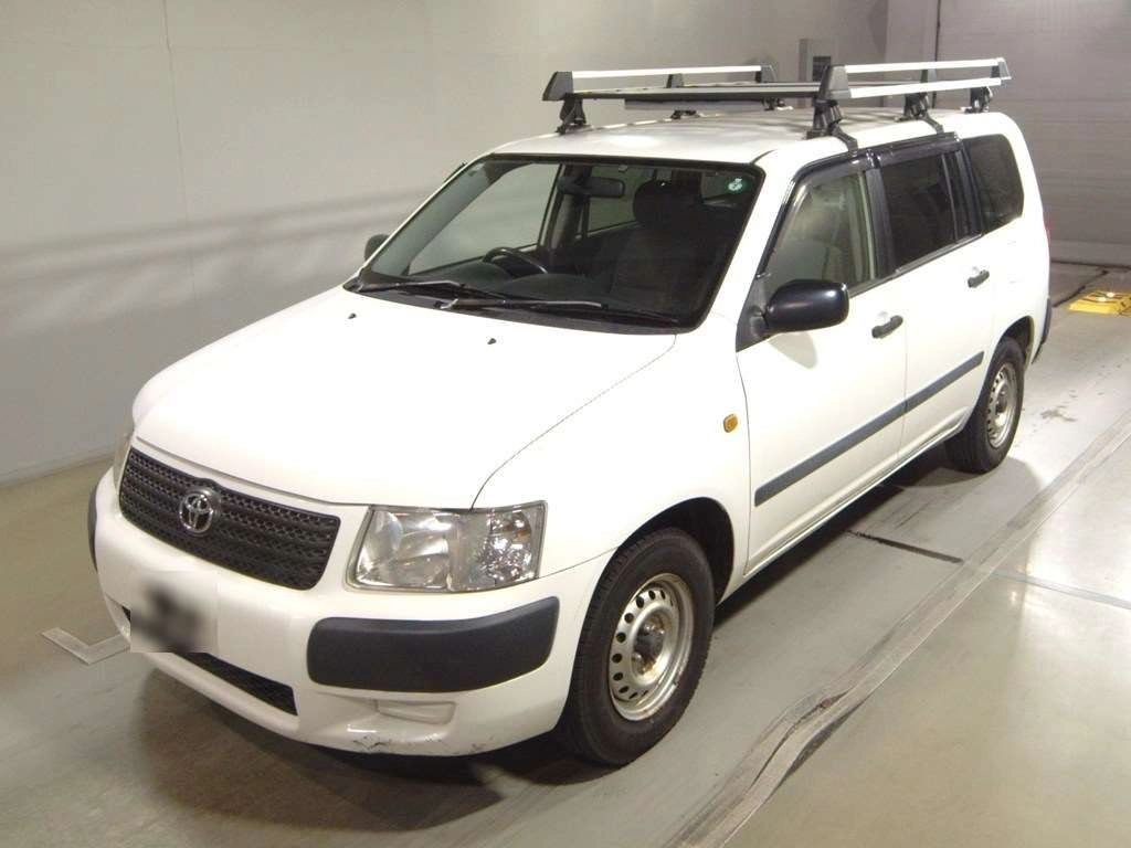 TOYOTA SUCCEED VAN