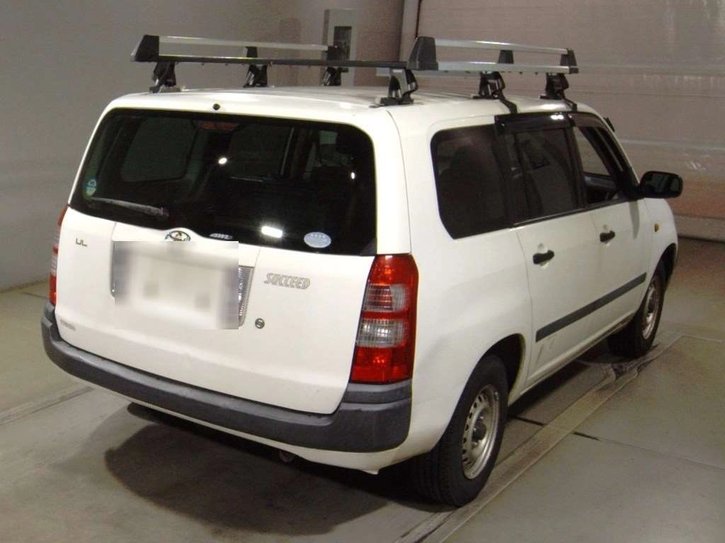 TOYOTA SUCCEED VAN