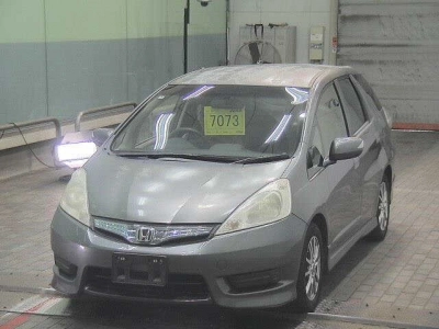 HONDA FIT SHUTTLE