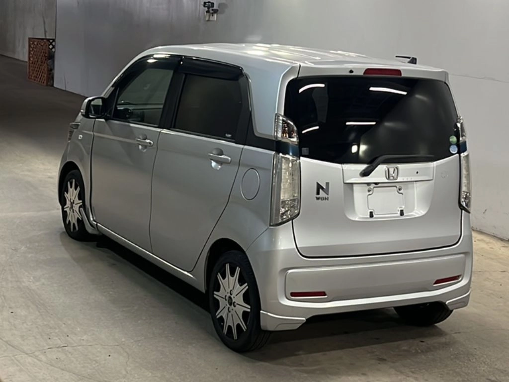 HONDA N-WGN