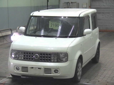 NISSAN CUBE