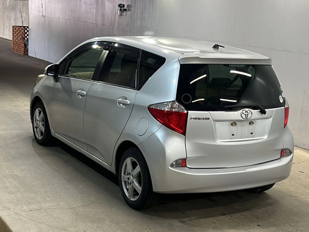 TOYOTA RACTIS