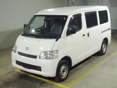 TOYOTA TOWN ACE VAN