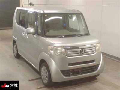 HONDA N BOX +